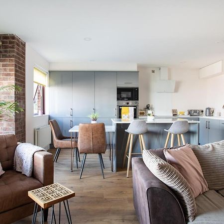 New Lisburn Road Apartment - Free Parking Belfast Eksteriør bilde