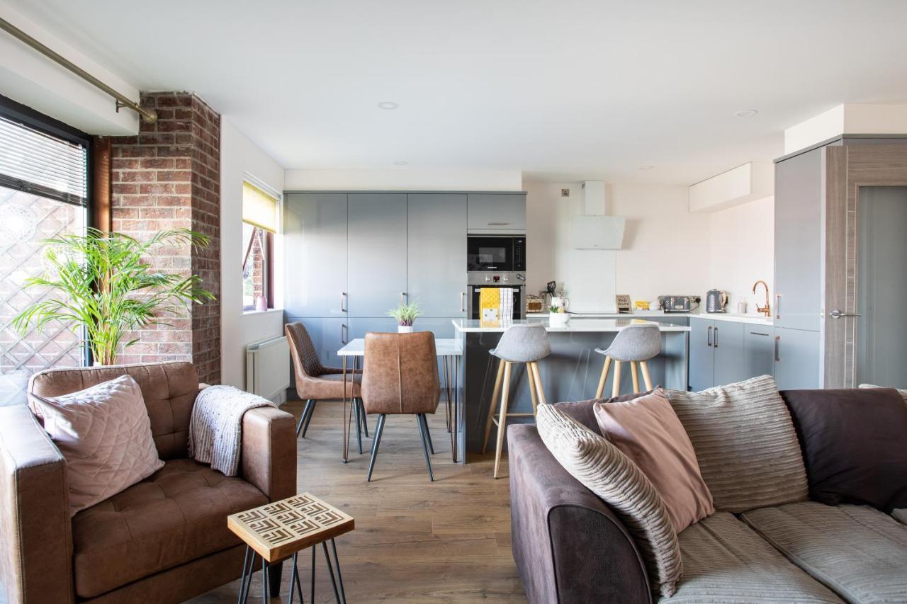 New Lisburn Road Apartment - Free Parking Belfast Eksteriør bilde