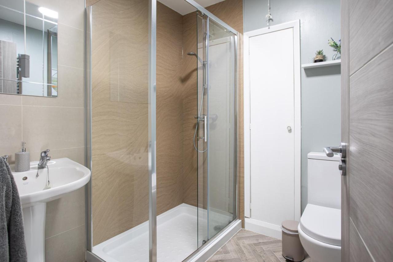 New Lisburn Road Apartment - Free Parking Belfast Eksteriør bilde