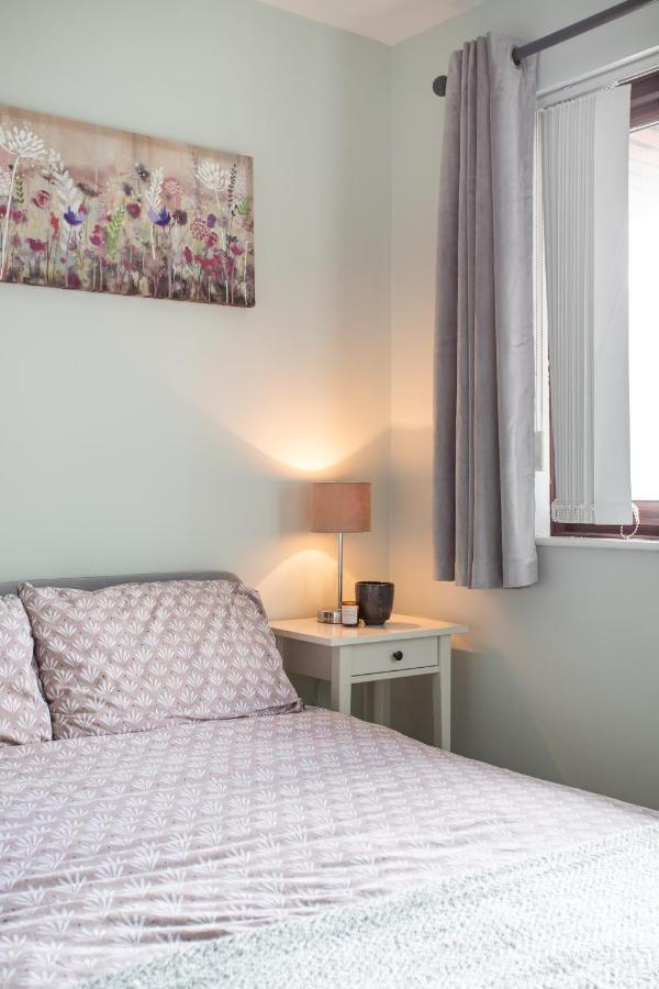 New Lisburn Road Apartment - Free Parking Belfast Eksteriør bilde